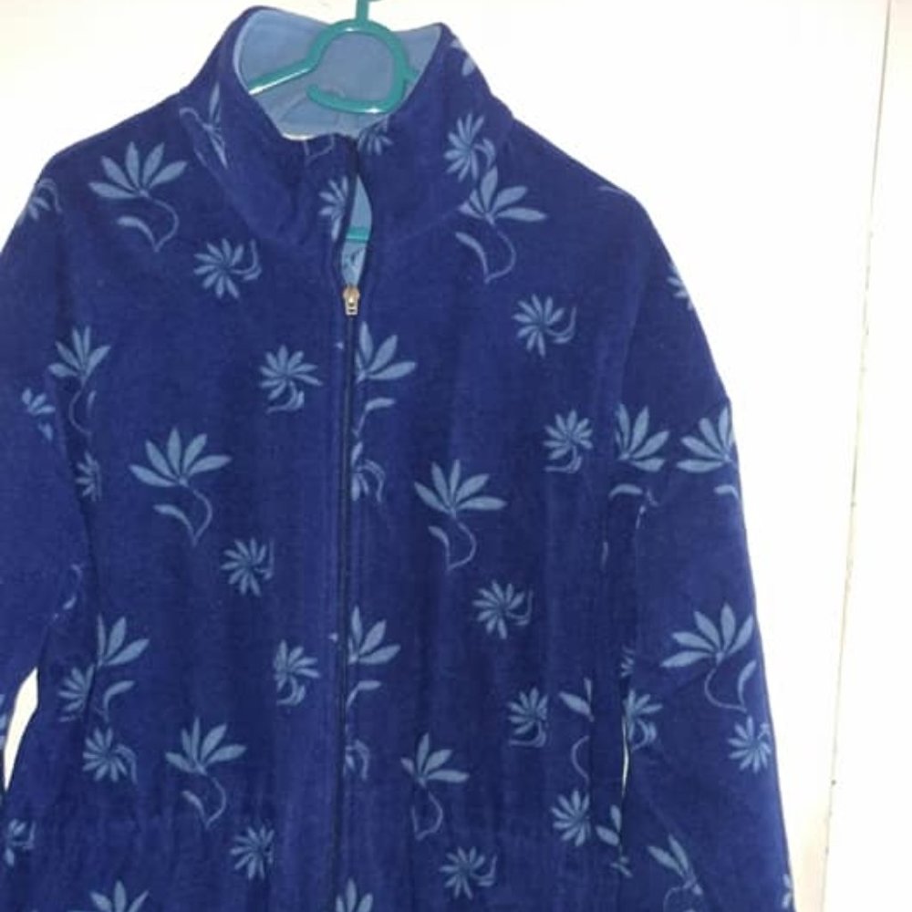 XL - Picture 11 of 16